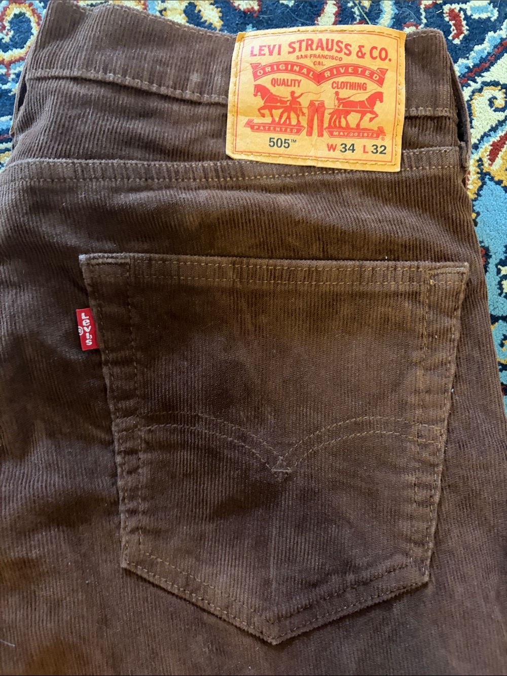 Leviโs 505 Menโs 34x32 Brown Corduroy Pants Straight Leg Retro